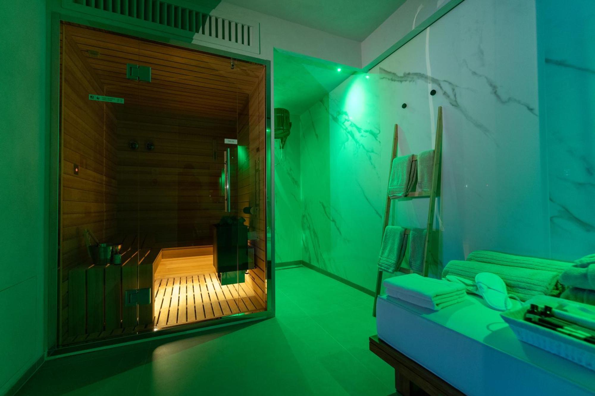 Suite Al Centro Storico Acireale Luaran gambar